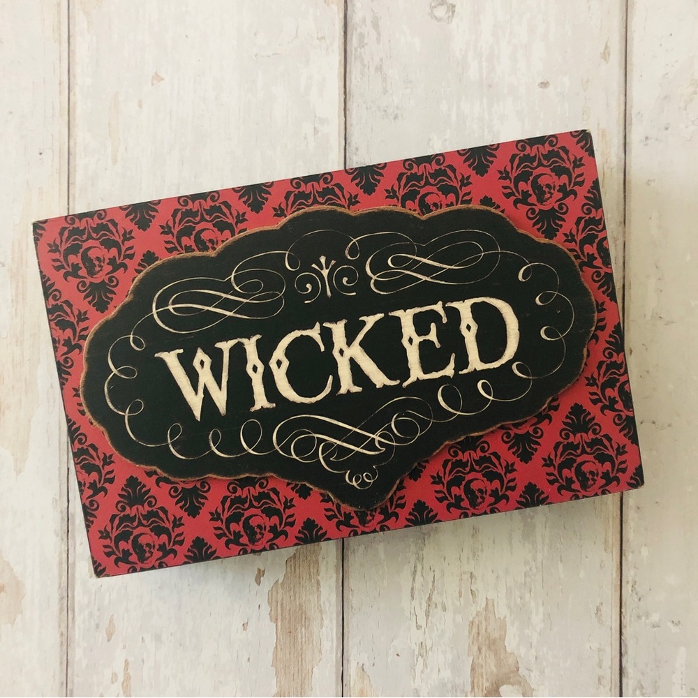 Gothic Skull Damask Halloween Wicked Box Sign